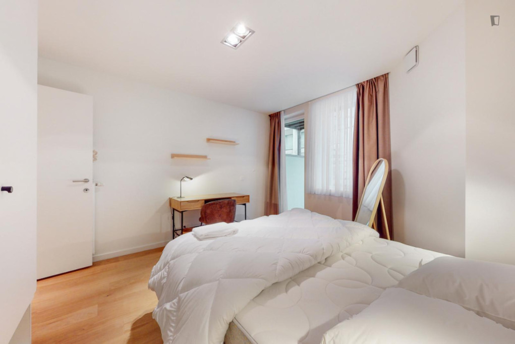 Lovely apartment near Madou metro station