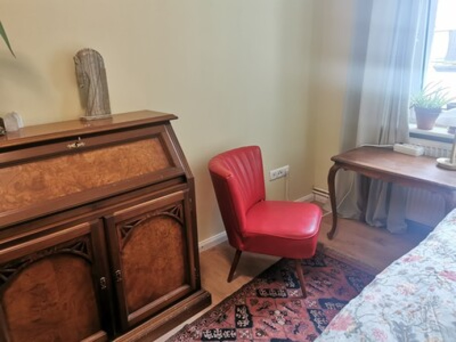 a nice quiet comfort room 