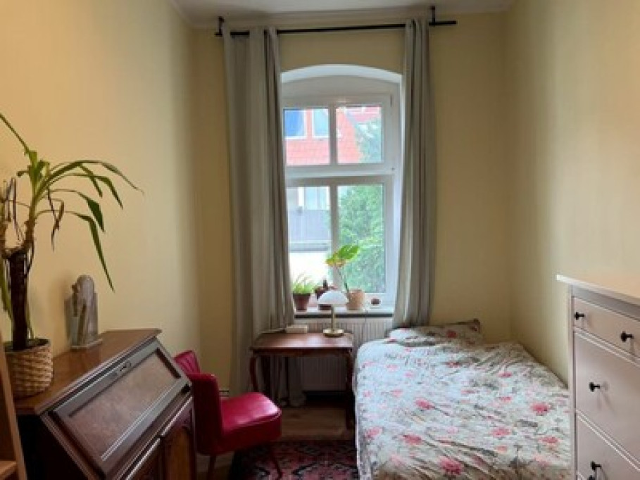a nice quiet comfort room 