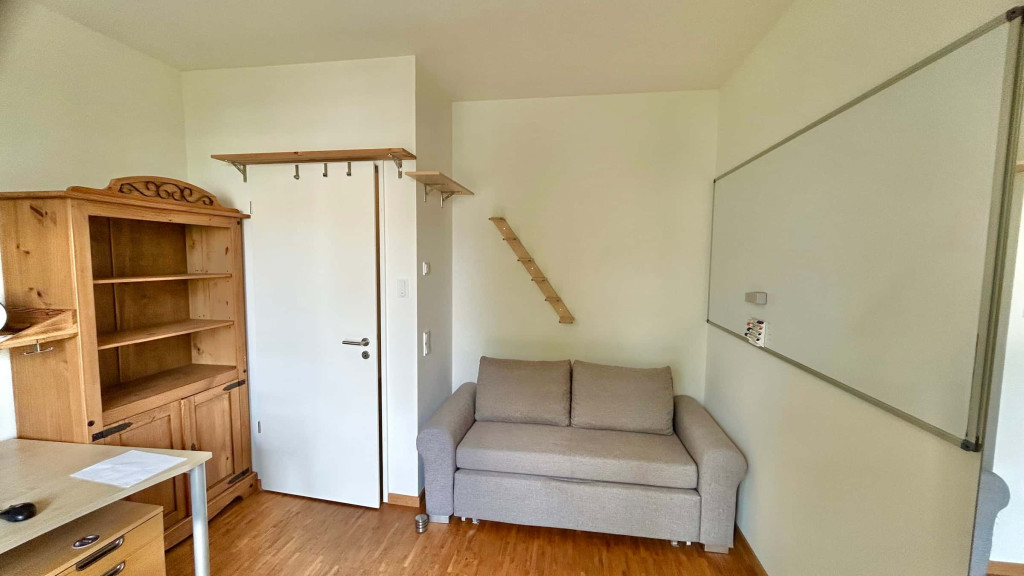 Apartment in Wönnichstraße, Berlin for 89 m² with 2 bedrooms