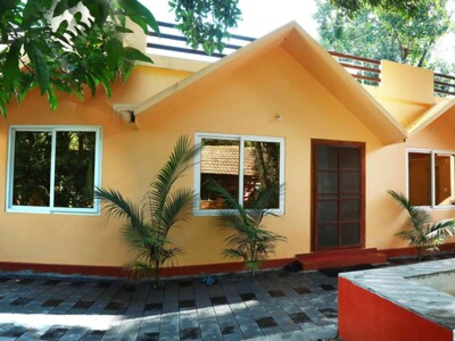 Back Packers Cochin Villa