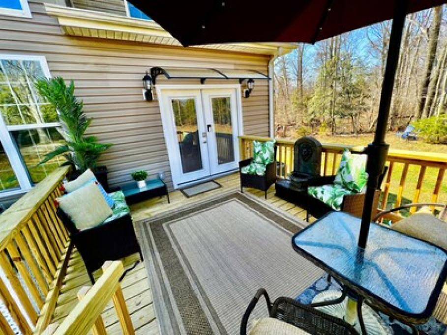 Idyllic Woodsy Retreat near DC