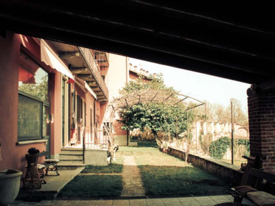 Quiet home in hillside,  on green