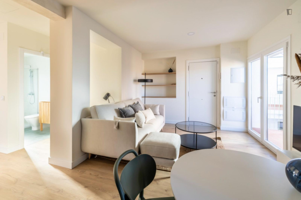 Attractive studio in Valdeacederas - Madrid - chambre - ImmoJeune