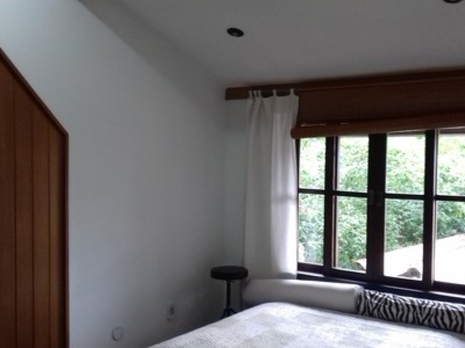 Chalet attic with private garden