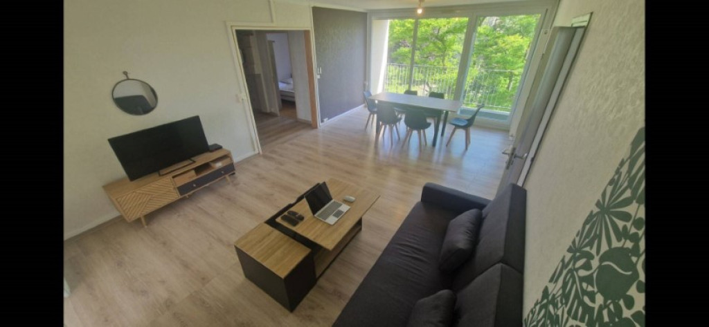 120m² Private room in a flatshare for 5 people