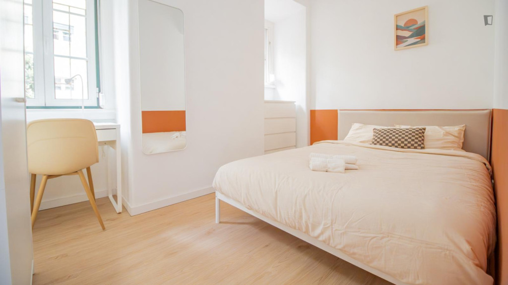 Excellent double bedroom close to Instituto Superior Técnico - Lisbonne - chambre - ImmoJeune