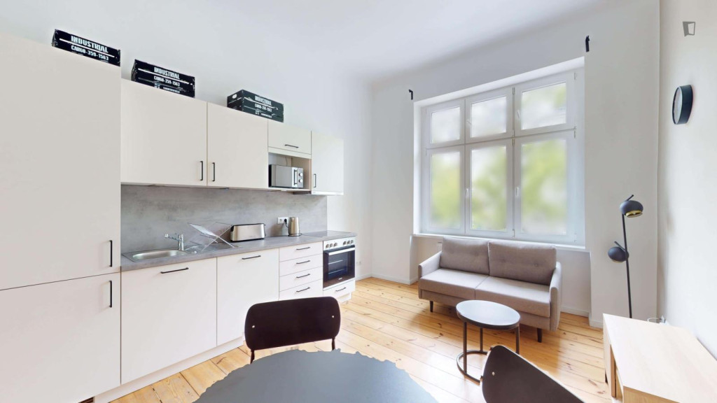 Lovely 1 bedroom apartment in Friedenau - Berlin - chambre - ImmoJeune