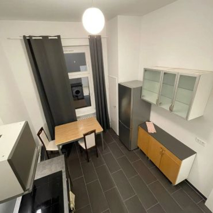 1-room apartment with separate kitchen in Berlin Wilmersdorf near Berlin School of economics and law