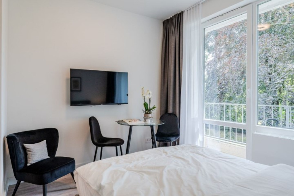 Beautiful & fantastic home in Charlottenburg