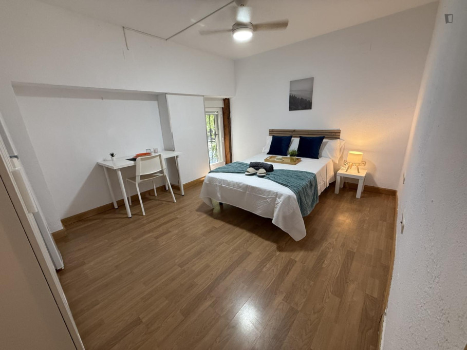Alluring double bedroom in Chamberí - Madrid - chambre - ImmoJeune