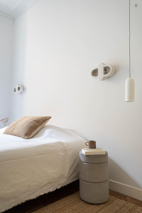 Amazing 7-bedroom apartment in Graça