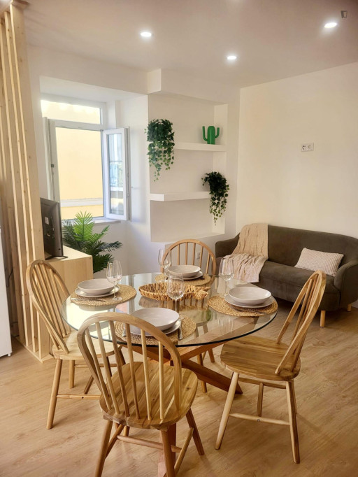 Charming duplex near Praça do Quebedo train station