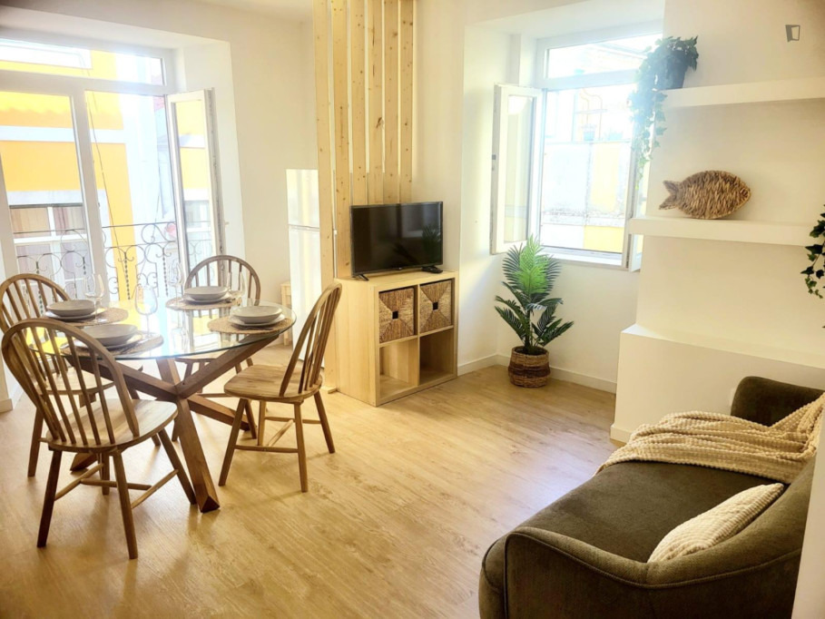 Charming duplex near Praça do Quebedo train station