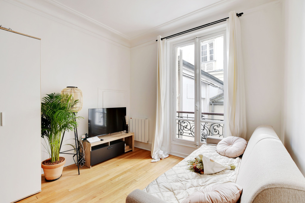 Cosy Home Tour Eiffel Paris 16