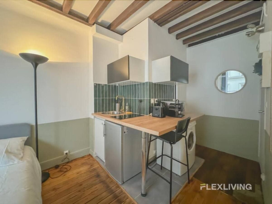 Magnificent 15m2 studio located in the 10th arrondissement