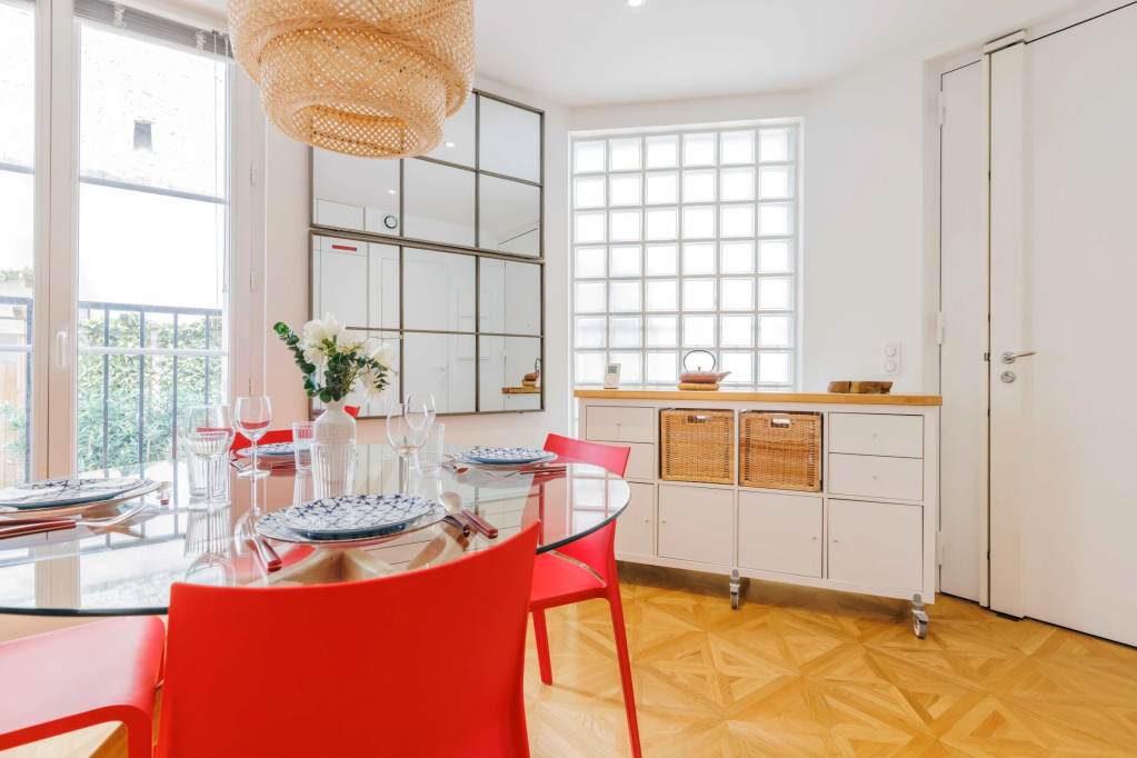 Stunning 47m2 Triplex Apartment on the Ground Floor with Courtyard View