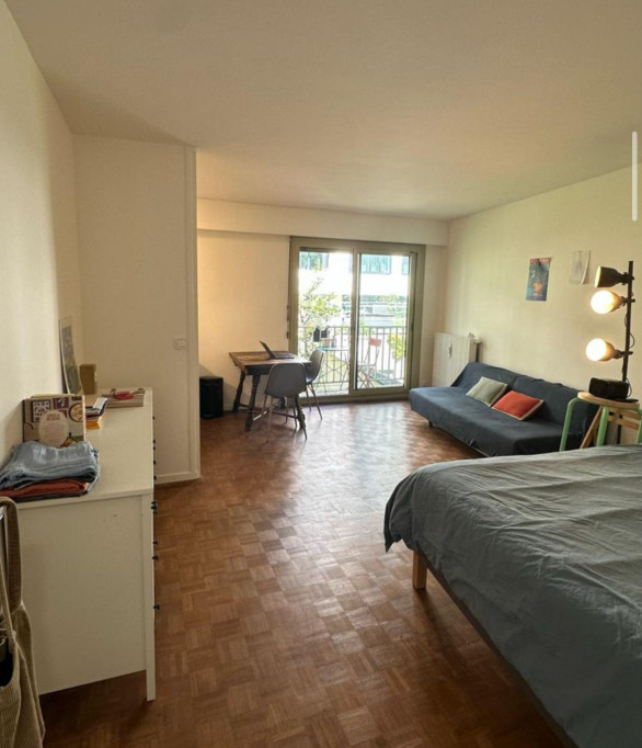 Sublet Studio Paris 10e june to Dec