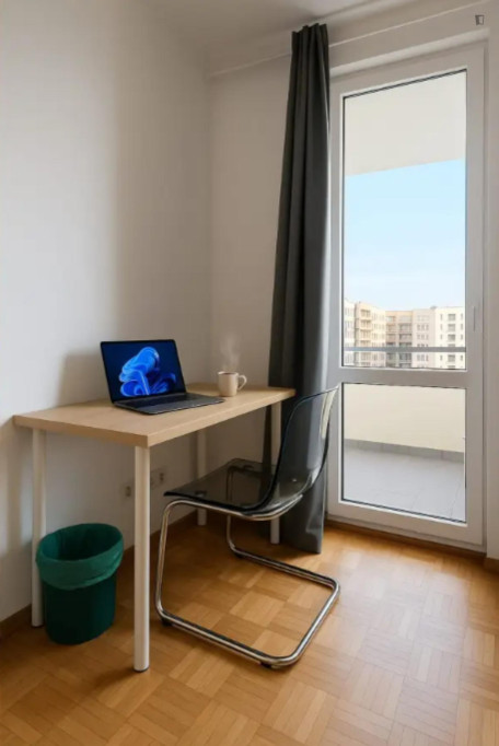 Charming single bedroom near the Stadion Narodowy metro