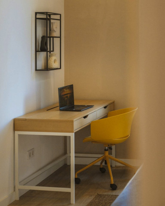 Spacious and Stylish Coliving Space in the Heart of Ciutat Vella
