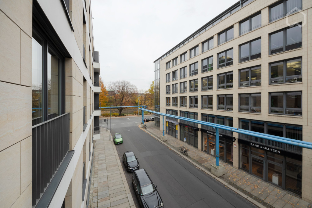 Studio Apartment, modern, high-quality, with balcony in the centre of Dresden (Germany)