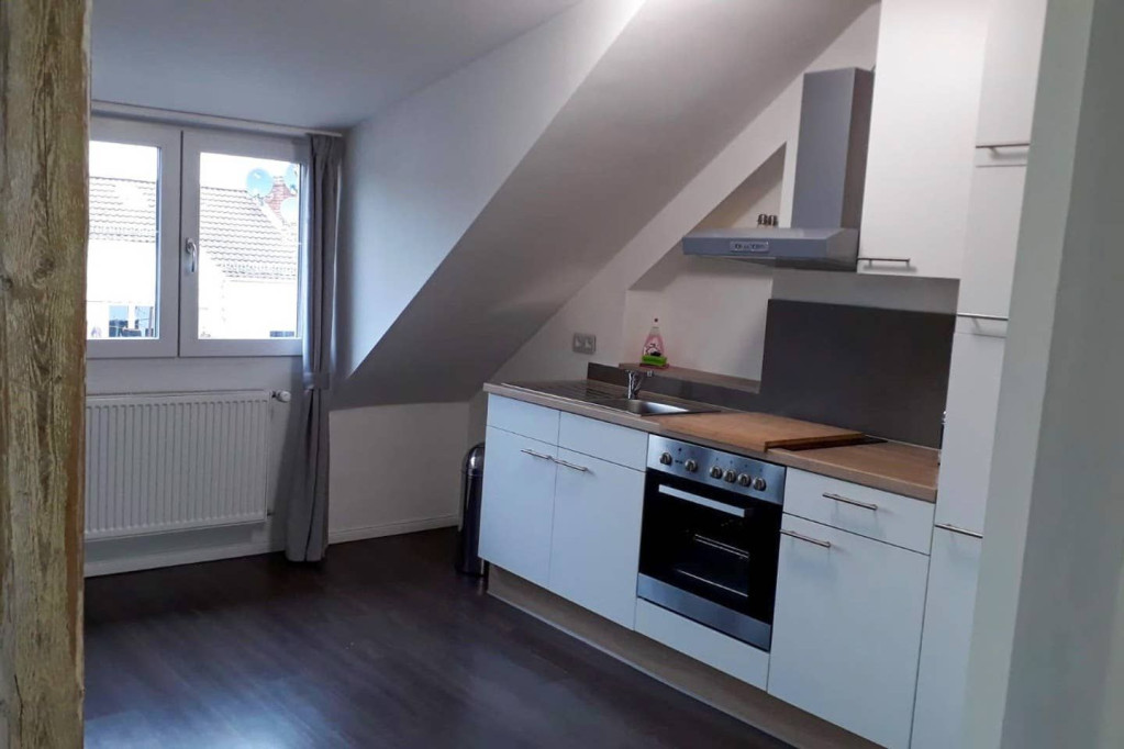 Exclusive 2 room top floor apartment in Neustadt
