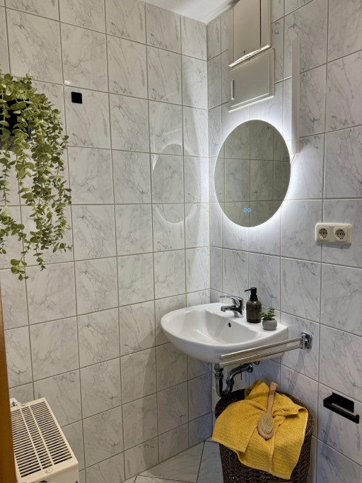 Cozy Apartment direct in the City - with balcony