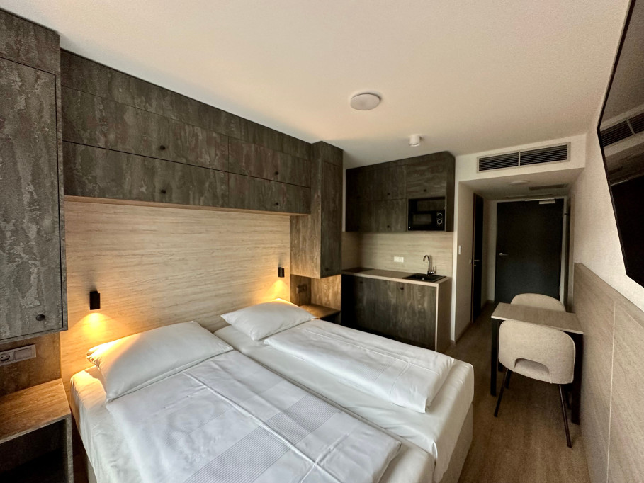 Studio apartment with kitchen for 2 people - serviced apartments