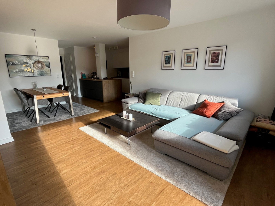High-quality furnished City-Loft with south balcony in the old town Sebald