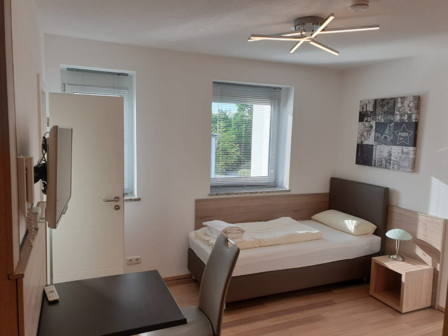 Kleines Apartment mit Abendsonne