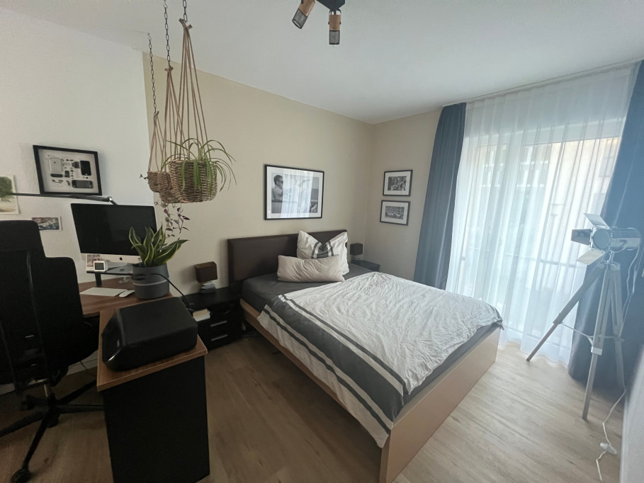 Lovely, modern Flat with balcony and Soundsystem