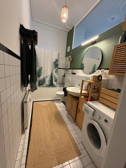 Beautiful historic apartment in the heart of Karlsruhe – 2.5 rooms, fully equipped with balcony