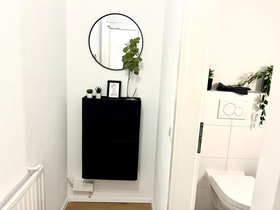 Newly renovated and fully furnished 3-room apartment in a central location in Karlsruhe