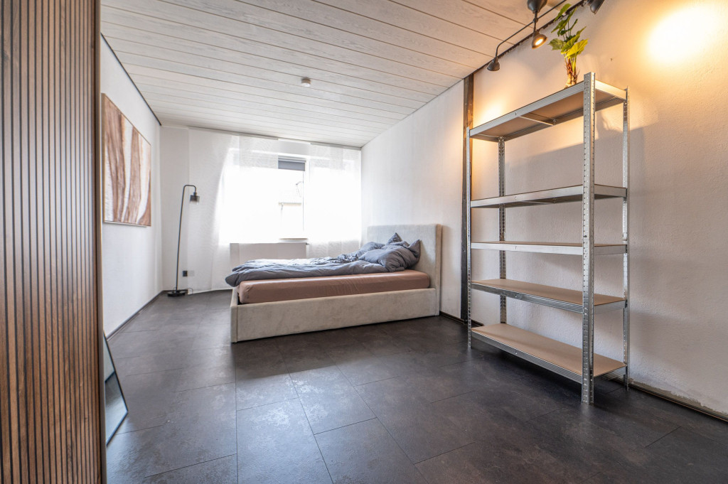 Modern 2-room apartment near the university – quiet, cozy, and close to the city center