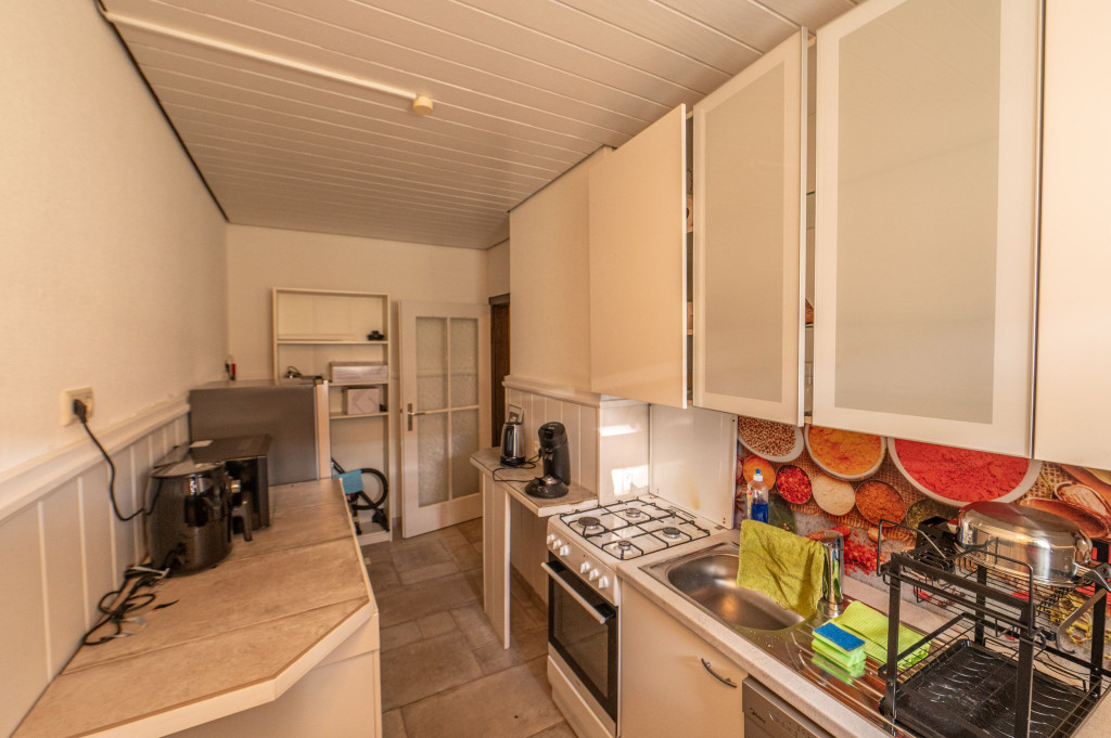 Modern 2-room apartment near the university – quiet, cozy, and close to the city center
