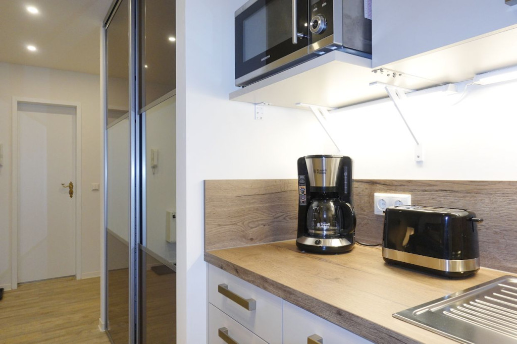 New & neat home located in Dresden
