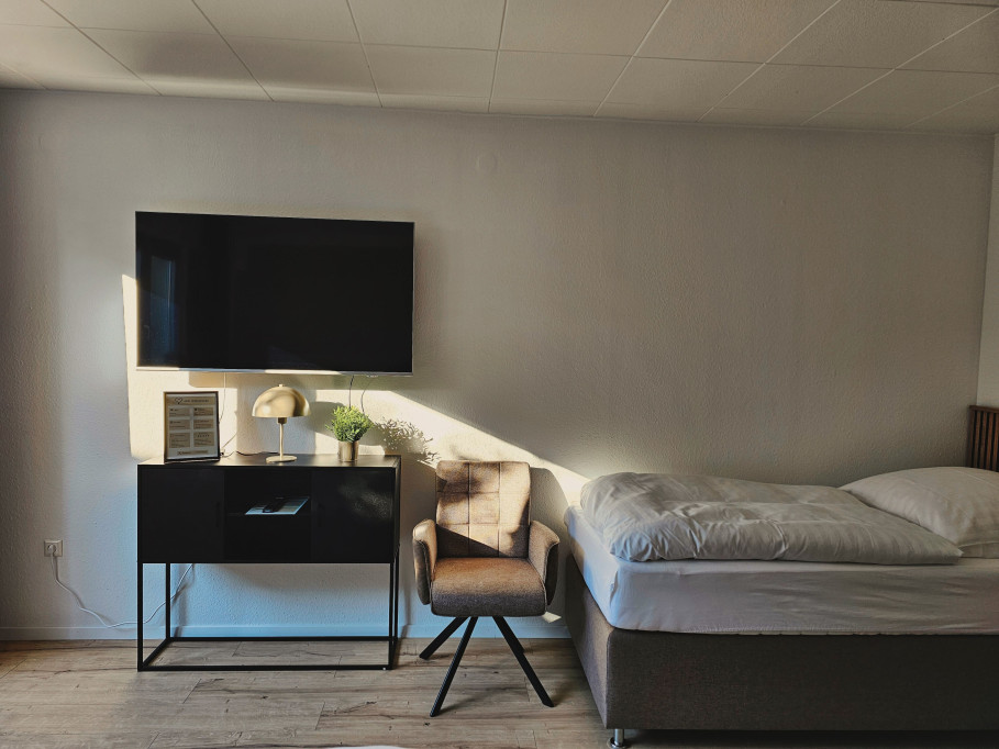 Modern & Comfortable Flat near Stuttgart // Netflix+waipu