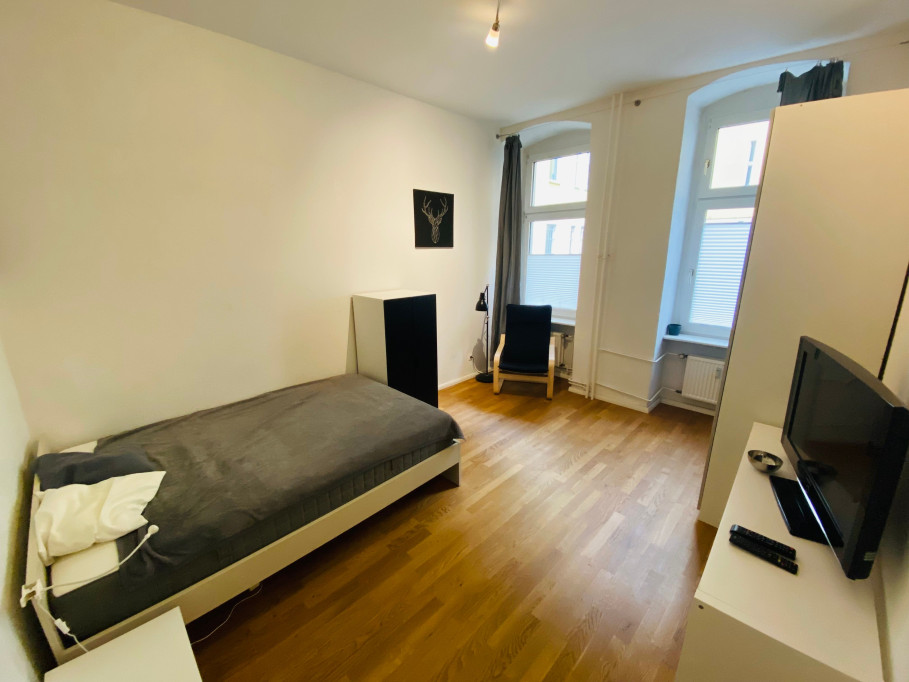 Well equipped, cozy and wonderfully located flat