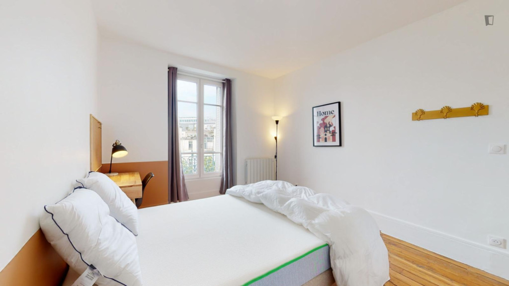 Comfy double bedroom near the Ségur metro 