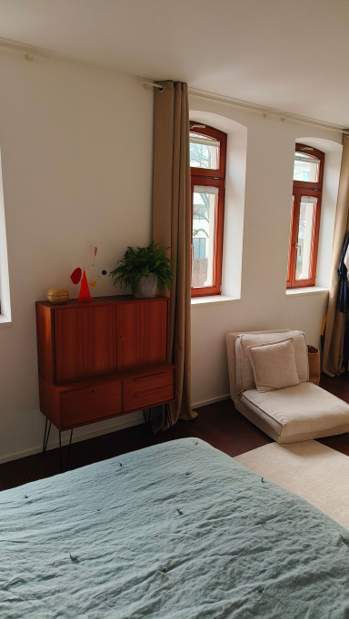 Impressive architect-designed flat with large balcony, just a minute's walk from the sandy beach in Rodenkirchen
