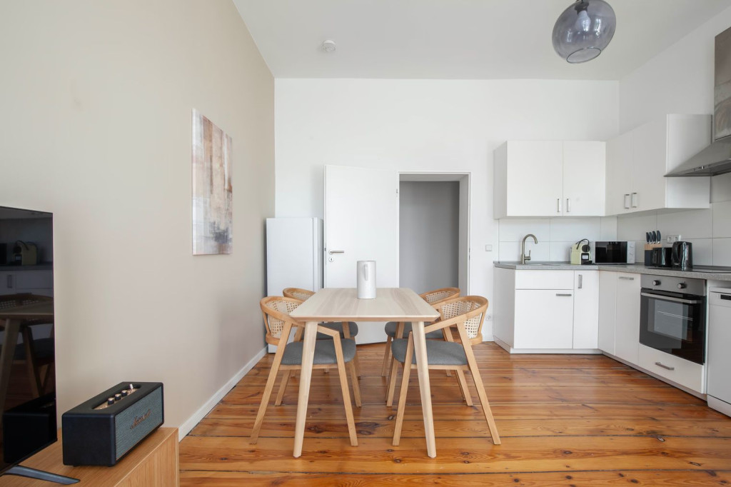 Impeccable Kreuzberg 3BR, Furnished, Equipped