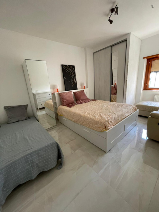 Bedroom with private bathroom in Rome - Rome - chambre - ImmoJeune