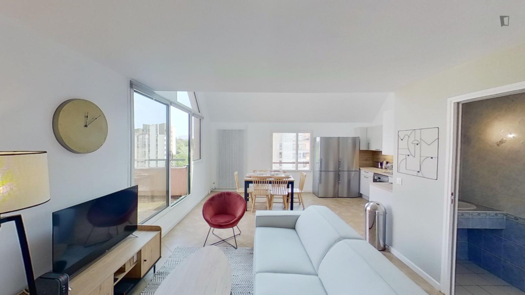 Dashing double bedroom near Université Gustave Eiffel