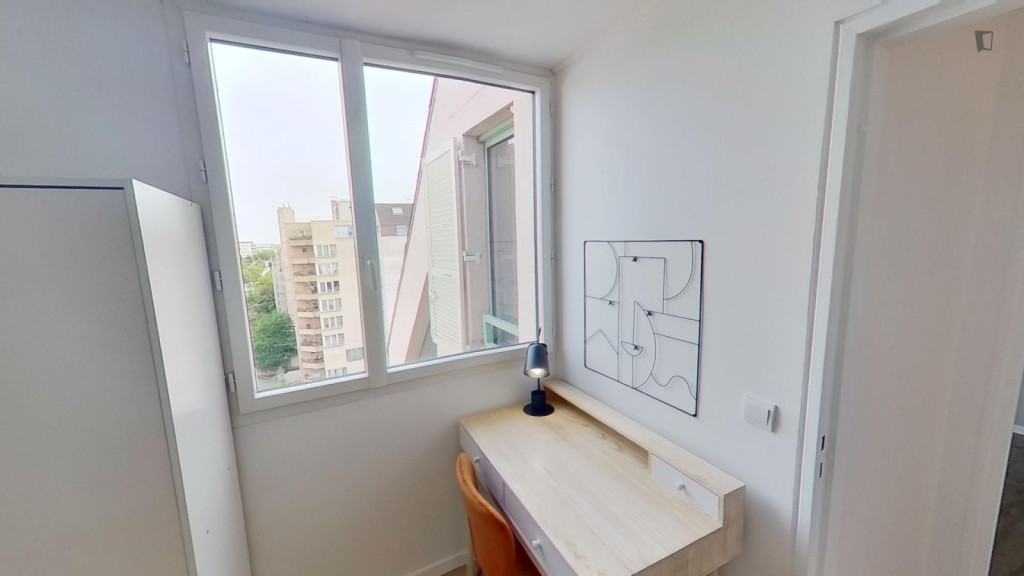 Welcoming double bedroom near Université Gustave Eiffel