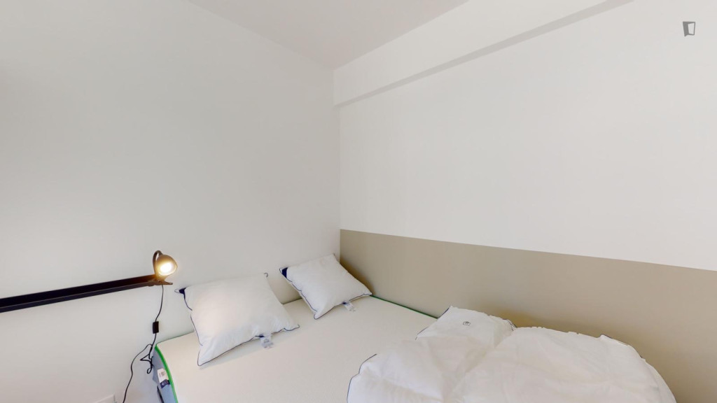 Marvellous double bedroom near the Courbevoie train station
