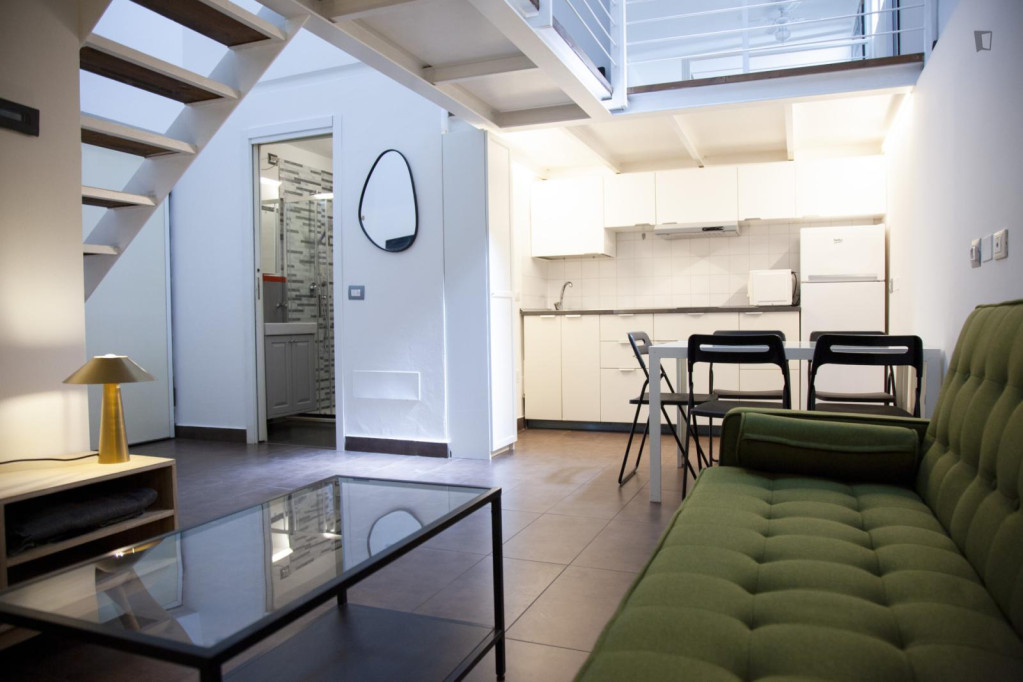 Welcoming 1-bedroom apartment near the S. Cristoforo train station - Milan - chambre - ImmoJeune