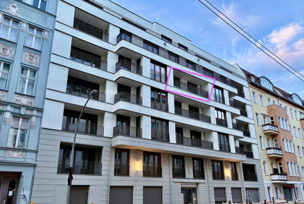 New Luxury 1-Bedroom Apartment in Schöneberg – Fully Furnished, Spacious Balcony