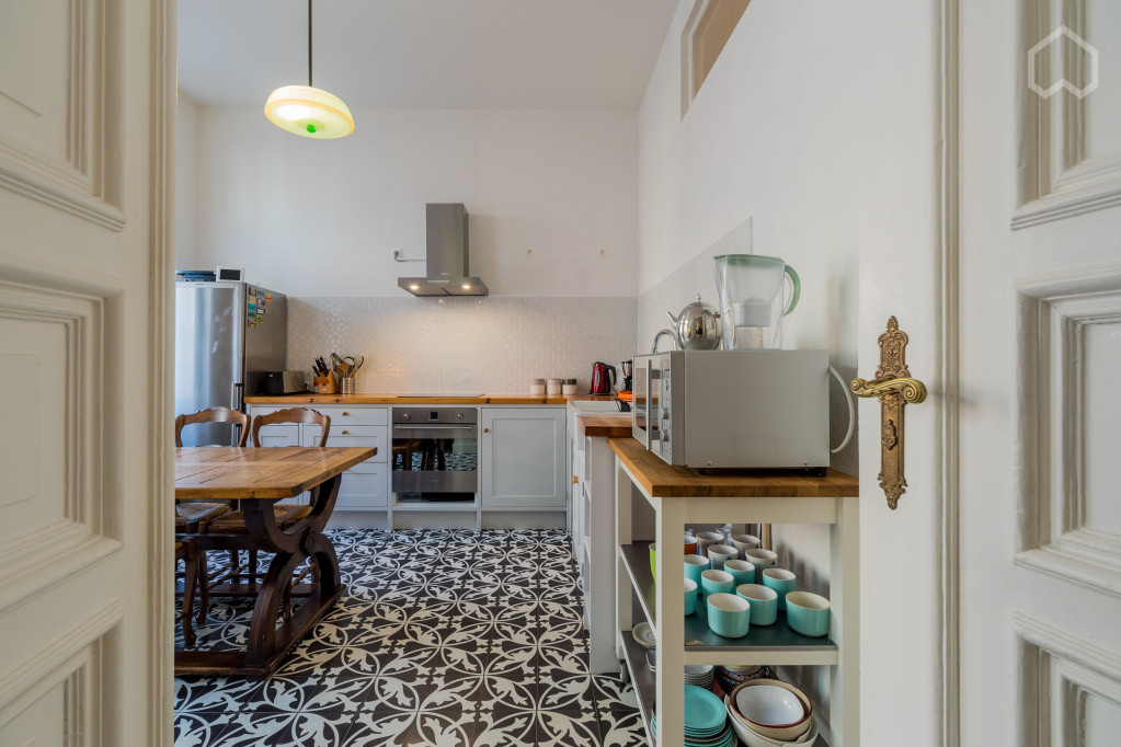 Beautifully furnished studio-apartment within the fancy neighbourhood of Prenzlauer Berg