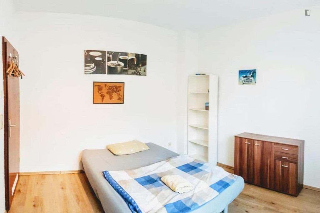 Cosy single bedroom near Dortmund-Somborn station - Dortmund - chambre - ImmoJeune