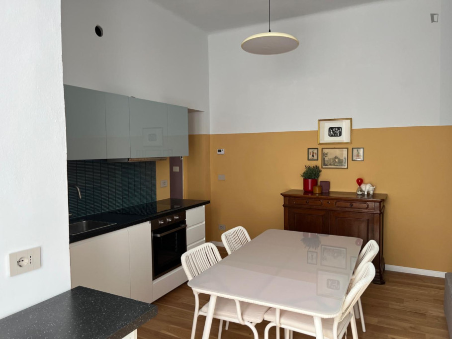 Newly renovated apartment  - Milan - chambre - ImmoJeune